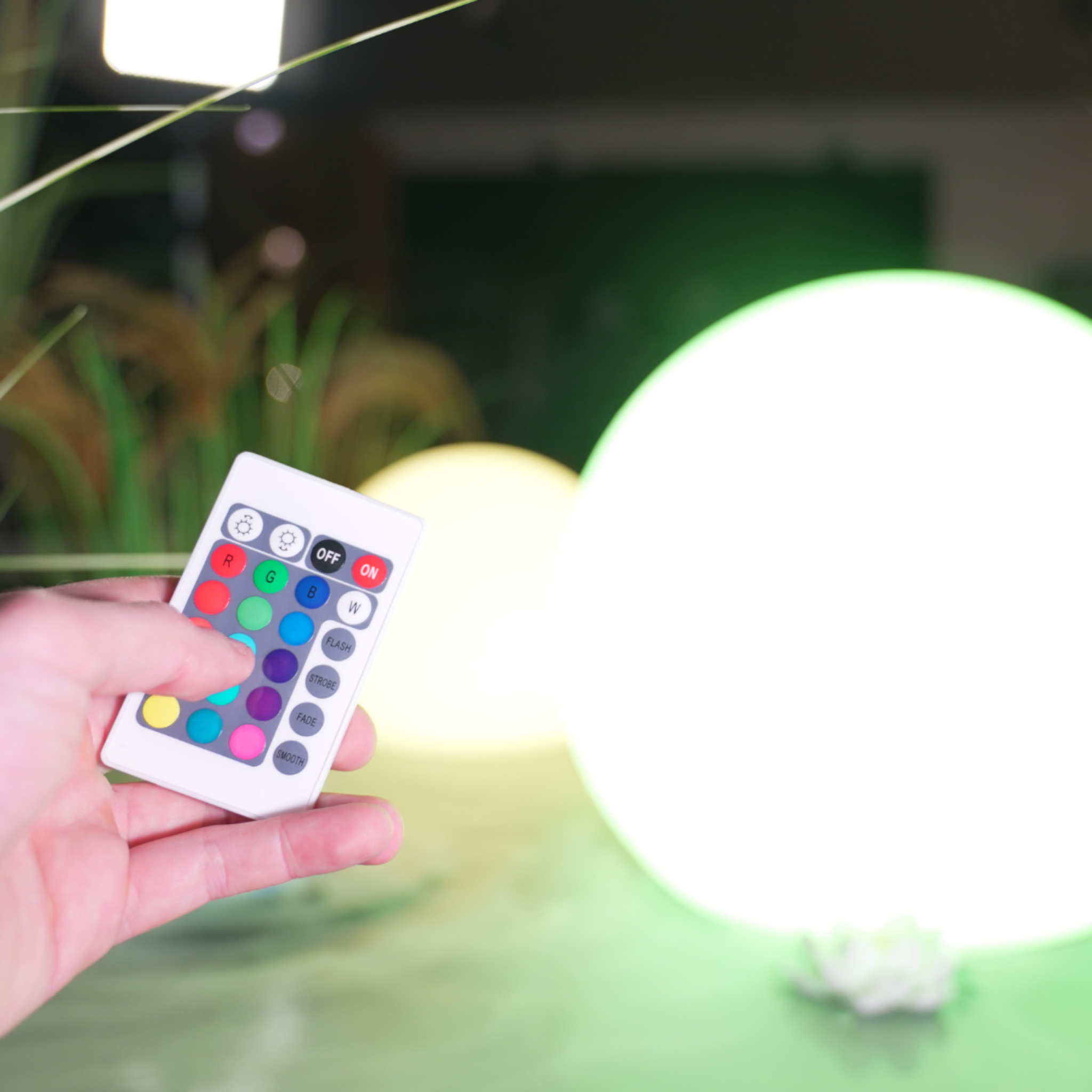 Floating Color Light XL